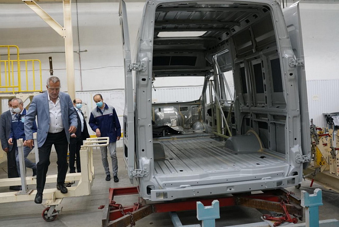 газ, автопром, промышленность, автомобиль, машина, автомобилестроение, завод, производство, управление, менеджмент