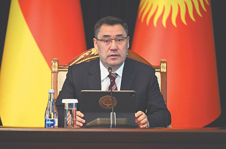 киргизия, президент, закон, госязык, лавров, дискриминация, русский язык
