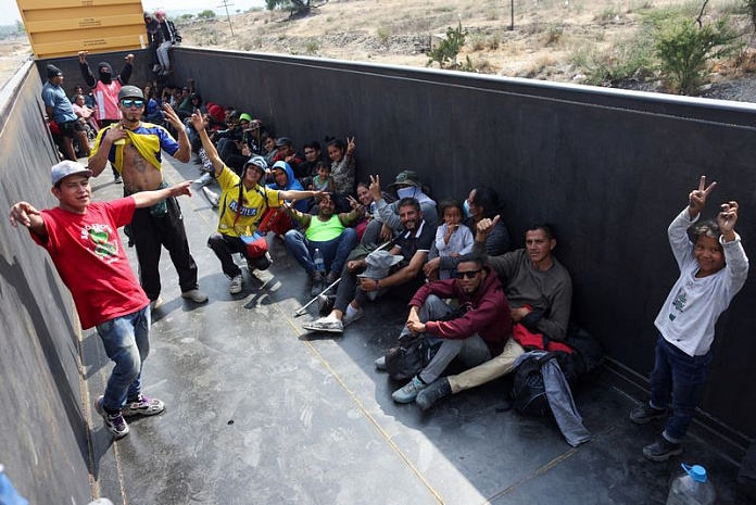 сша, мигранты, граница, поезд