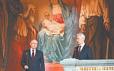 Фото недели.  Путин и Собянин посетили пасхальное богослужение в храме Христа Спасителя