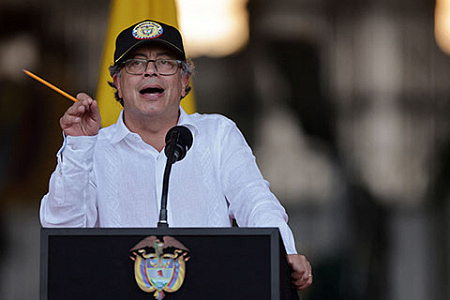 колумбия, президент, густаво петро, повстанцы, бельтран, вооруженный конфликт