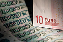 Российская экономика переходит с <b>доллар</b>а на евро