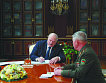 <b>Лукашенко</b> теперь грозит и США
