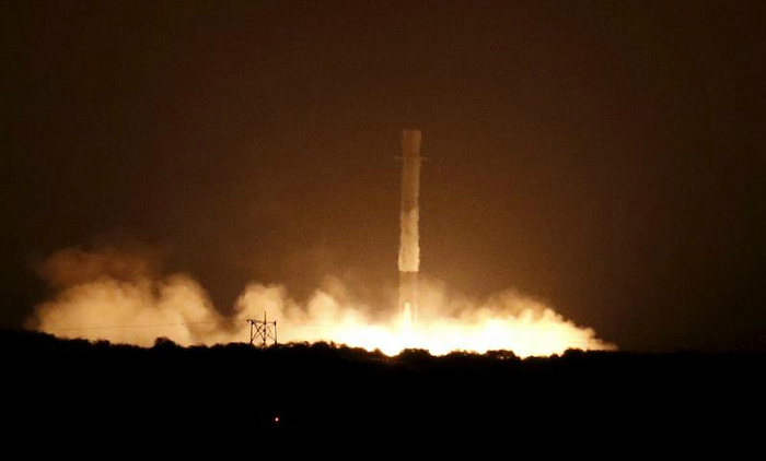 космос, SpaceX, Falcon