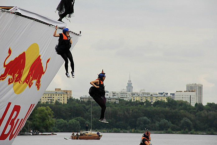 шоу, flugtag, red bull, полет, депардье