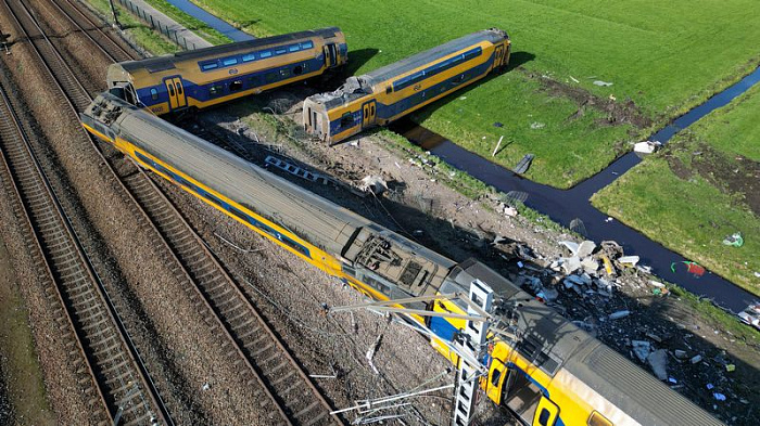 нидерланды, железная дорога, поезд, катастрофа