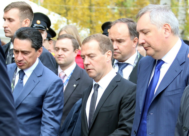 армия, оборона, rae2015, нижний тагил, вооружения, танки, рогозин, медведев