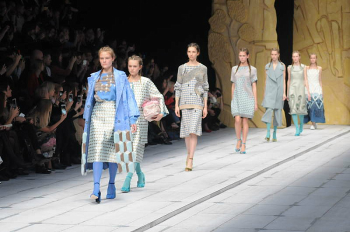 россия, мода, манеж, показ, mercedes-benz fashion week