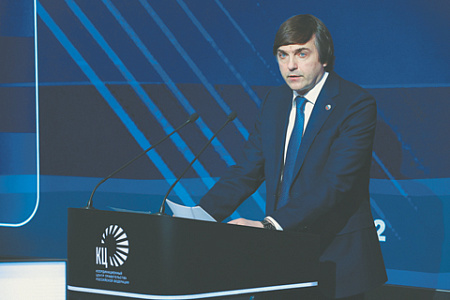 минпрос, отчет, доклад, зарплата учителей, регионы
