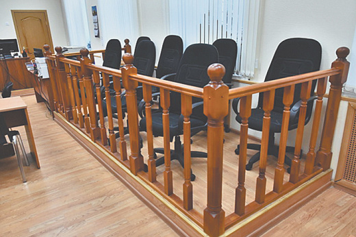 Граждан старше 65 лет все же не пустят в народные судьи