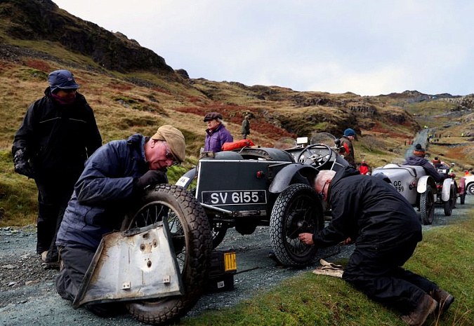 англия, ретро, автомобиль, подъем на холм