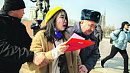 Президента Киргизии призывают возглавить "женский марш"