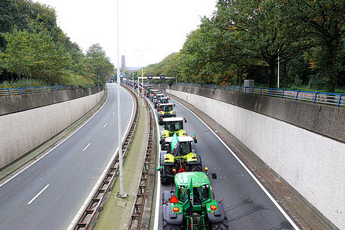 голландия, фермеры, протесты