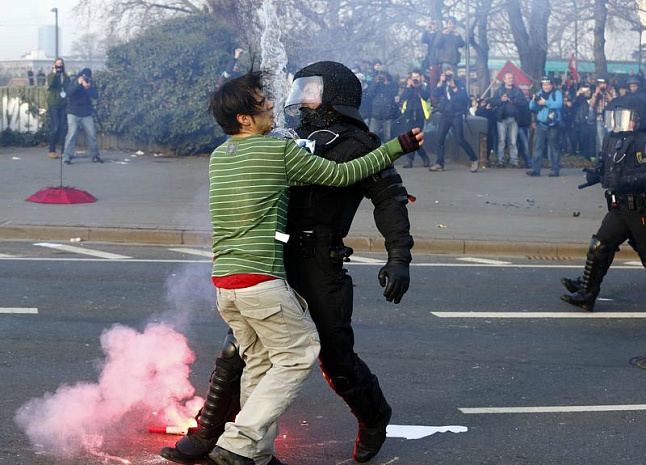 германия, протесты, европейский банк