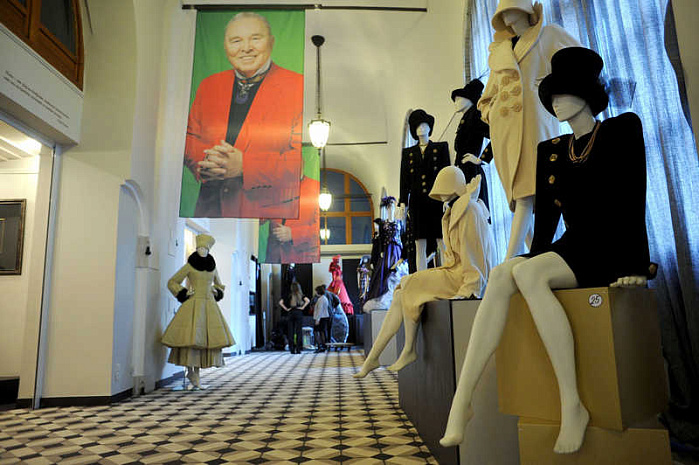 россия, мода, вячеслав зайцев, выставка, юбилей