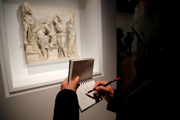 франция, лувр, открытие