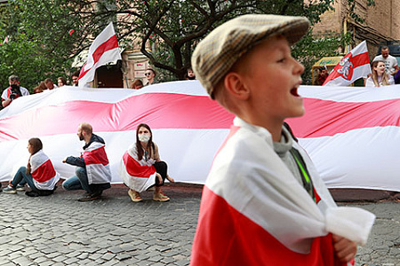 белоруссия, беларусь, власть, политика, кризис, лукашенко, протест, оппозиция, украина, посол, игорь сокол