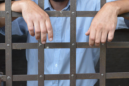 уклонисты от принужительных работа, арест, изменения, уик, упк, ресоциализация