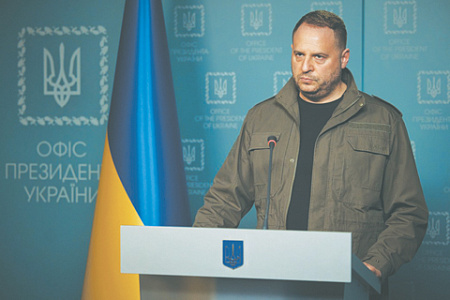 украина, ермак, критика, мккк, украинские военнопленные, пленные, связеннослужители, упц