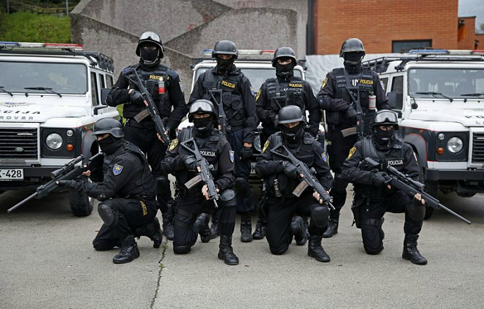 полиция, мир, закон