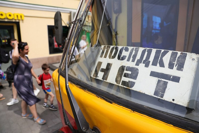россия, москва, день городского транспорта, трамваи, парад