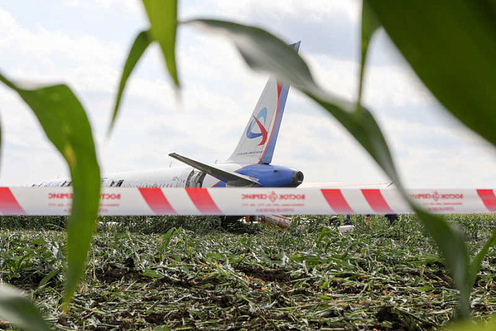 жуковский, уральские авиалинии, a321, посадка, авария