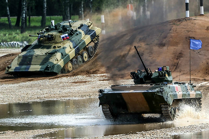 россия, армия, армейские игры, алабино, суворовский натиск, танковый биатлон