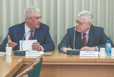 закон об образовании, профилактика правонарушений несовершеннолетних, подростковая агрессивность, специализированные учреждения, спецшколы