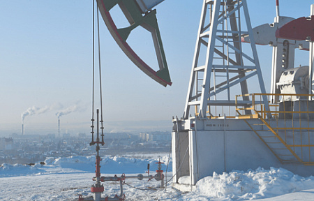 профицит нефти на мировых рынках, антироссийские санкции, падение нефтегазовых доходов, низкие цены на российскую нефть, нефтяная ловушка