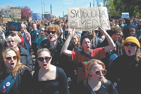 чехия, правительство бабиша, реформирование медиасферы, формат финансирования, независимые сми, свобода слова, угроза забастовки, профсоюзы