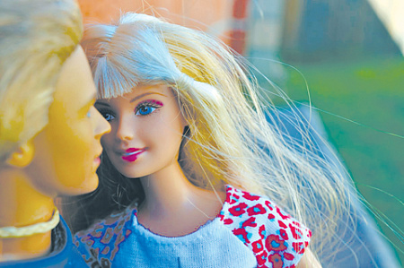 госдума, импортируемые игрушки, экспертиза, кукла барби и ее дружок кен, эффективные социальные менеджеры, массовое социальное поведение