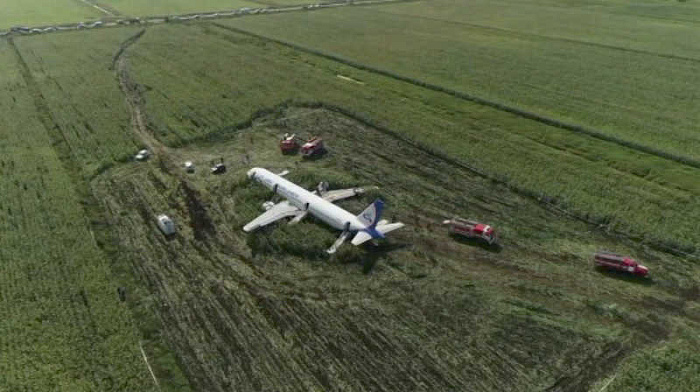 жуковский, уральские авиалинии, a321, посадка, авария