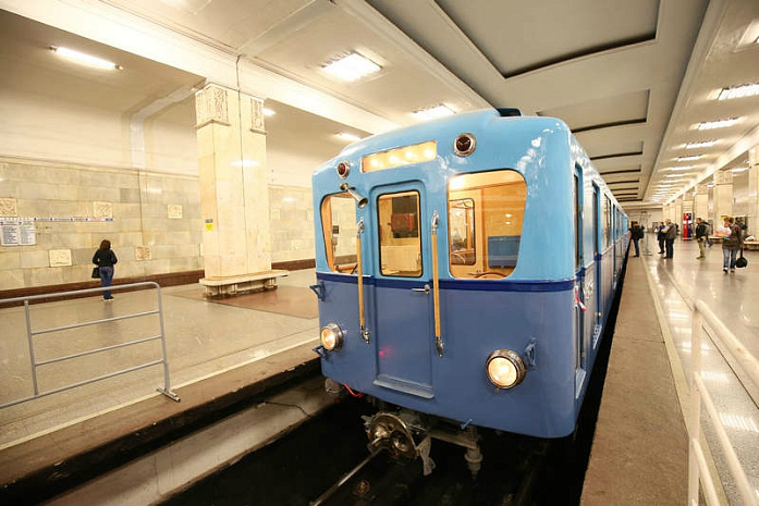 москва, метро, парад, выставка, день рождения