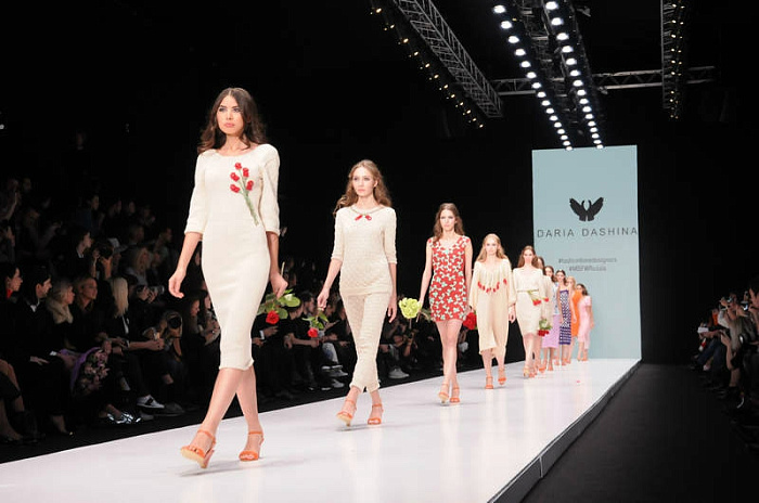 россия, мода, манеж, показ, mercedes-benz fashion week