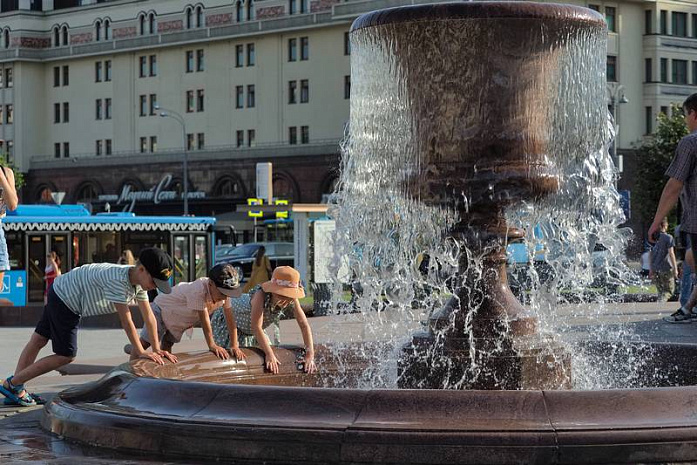 москва, жара, жители, водоем, фонтан