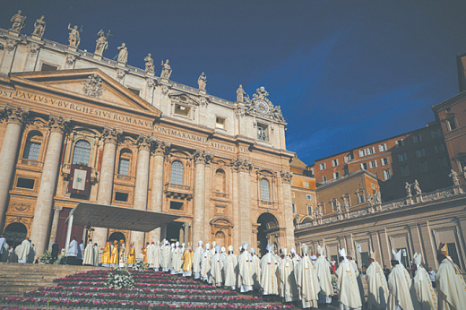 Папа ответил кардиналам по поводу семьи и женского священства