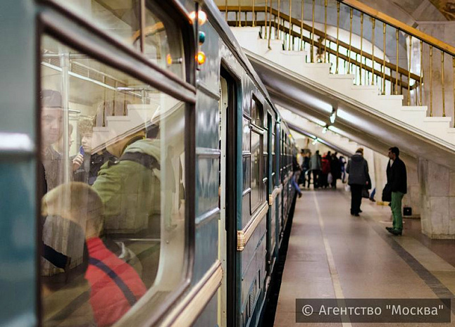 россия, москва, метро, вагон