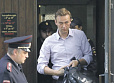 Власти отвечают Навальному <b>репрессиями</b> против его сторонников