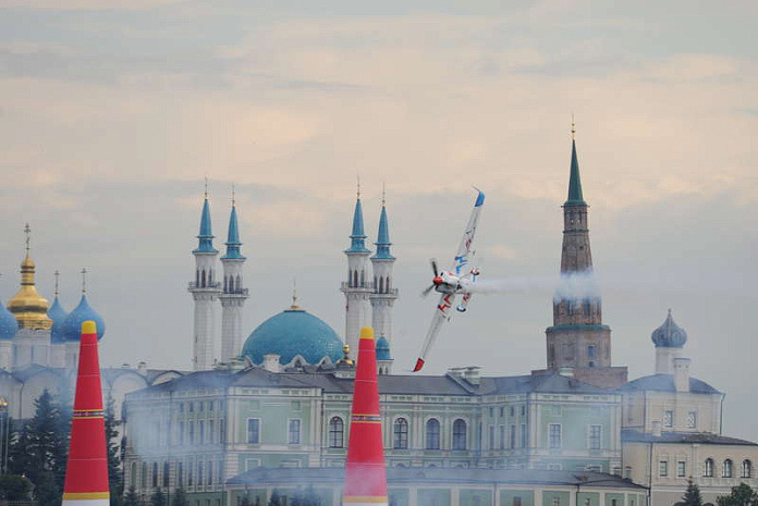 гонки, небо полеты, казань, red bull air race