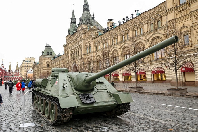 россия, москва, красная площадь, город живых историй, экспозиция, история, парад