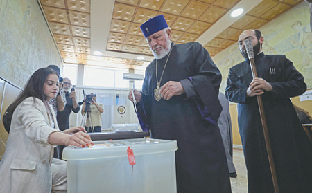 кавказ, политические перемены, армения, выборы, пашинян, оппозиция, патриарх гарегин, судьба христианства, усиленией позиций ислама