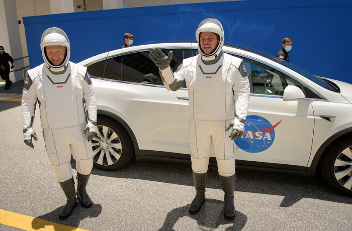 spacex-demo-2-dress-rehearsal-nhq202005230007_49927473232_o.jpg