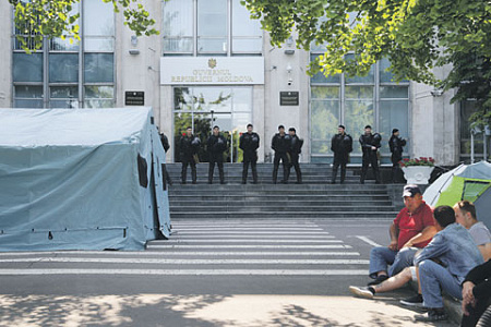 молдавия, двоевластие, додон, плахотнюк, переворот, се, венецианская комиссия