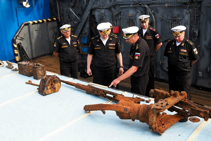 танк, шерман, море, водолазы