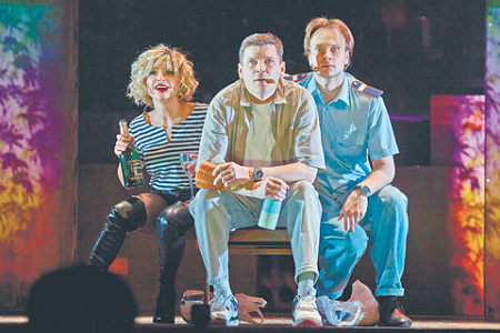 екатеринбург, музкомедия, премьера, рок мюзикл время не ждет, песни группы чайф, разенков, рецензия