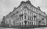 Склеить двух столетий позвонки