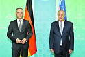 Берлин убеждает соседей Афганистана открыть границы