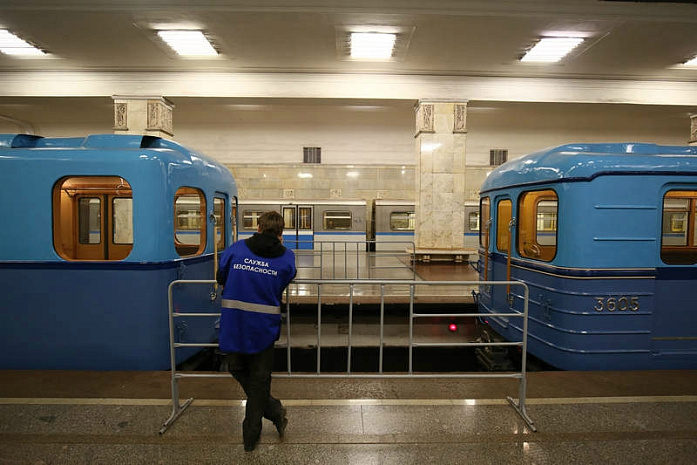 москва, метро, парад, выставка, день рождения