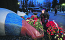 90 лет Борису <b>Ельцин</b>у. Путин возложил цветы к могиле первого президента России