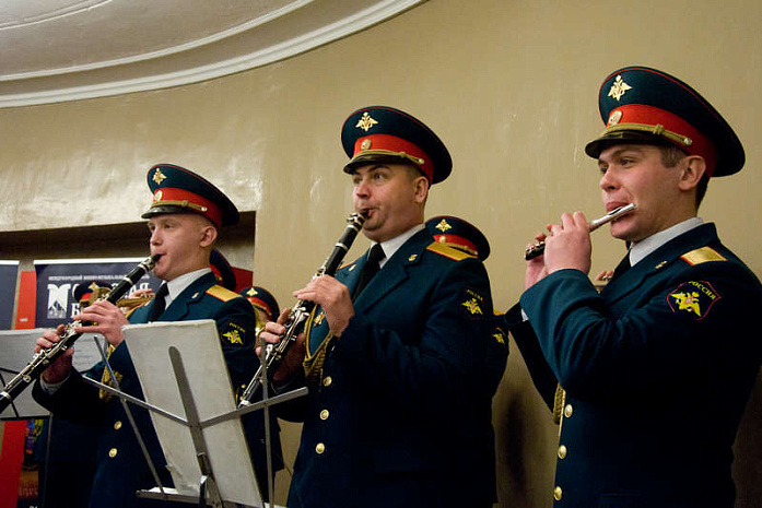 метро, оркестр, марщ, преображенский полк